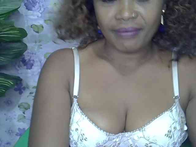 Sexywife1 webcam