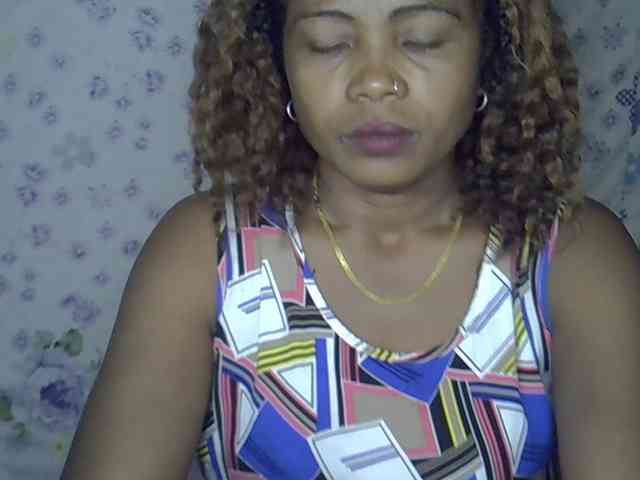 Sexywife1 webcam