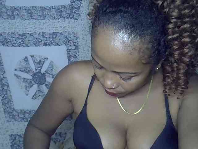 Sexywife1 webcam