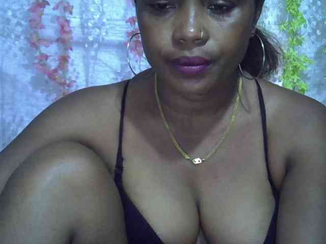 Sexywife1 webcam