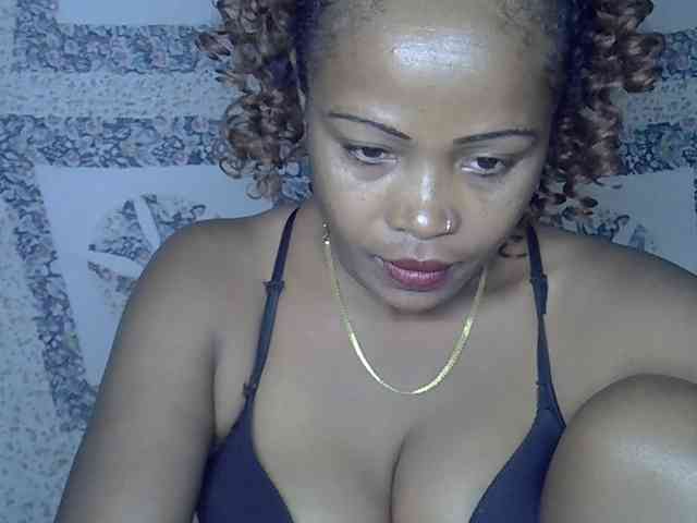 Sexywife1 webcam