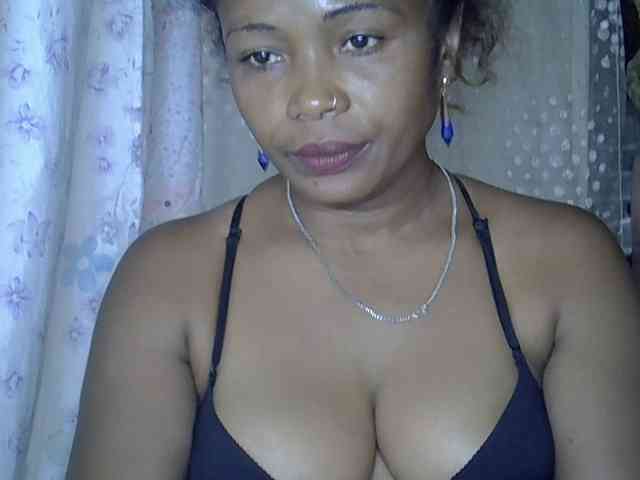 Sexywife1 webcam