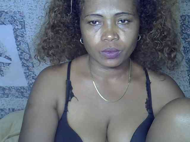 Sexywife1 webcam
