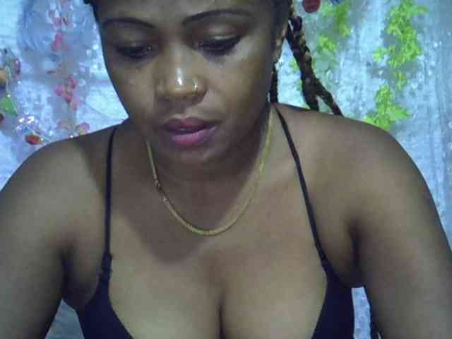 Sexywife1's webcam live show