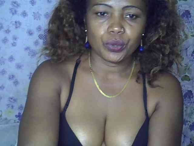 Sexywife1 webcam