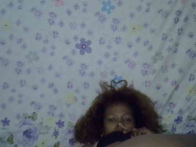Sexywife1 webcam