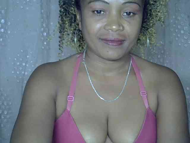 Sexywife1 webcam