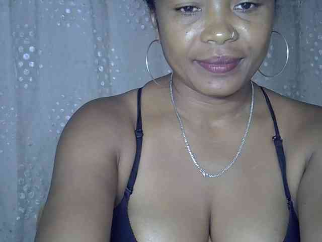 Sexywife1 webcam