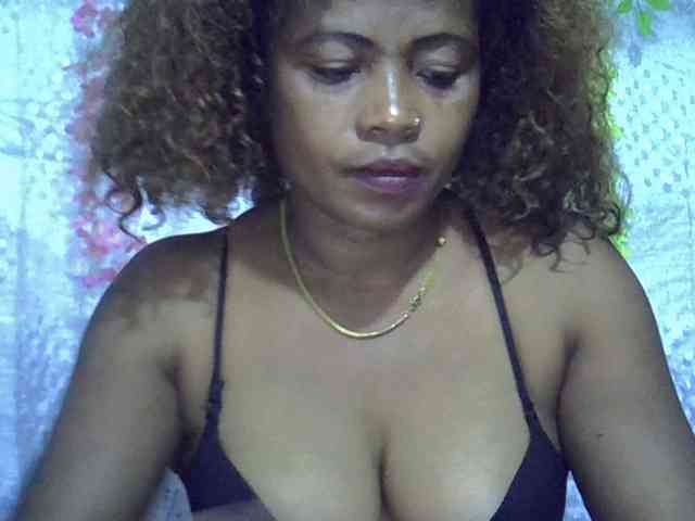 Sexywife1 webcam