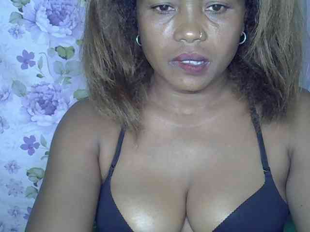 Sexywife1 webcam