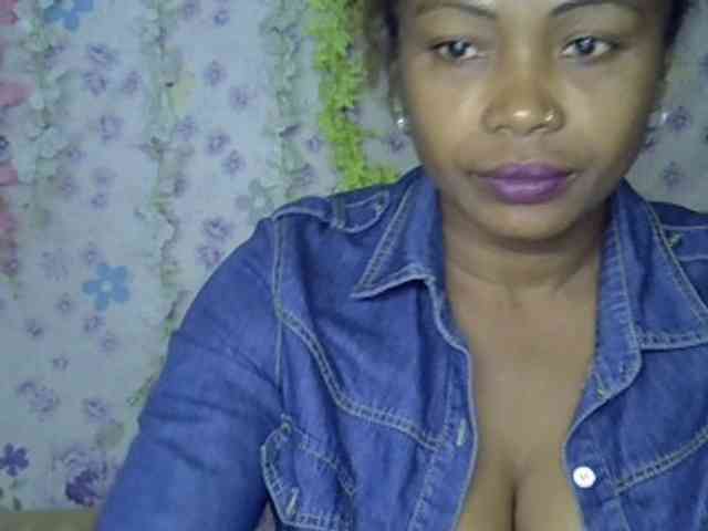 Sexywife1 webcam