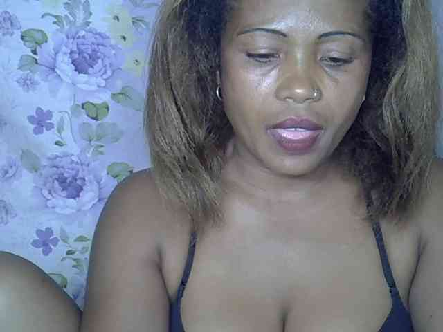 Modèle: Sexywife1