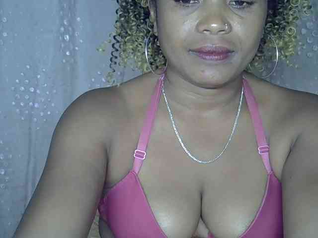 Sexywife1 webcam