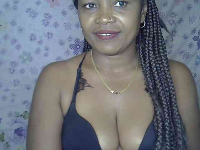 Sexywife1 webcam