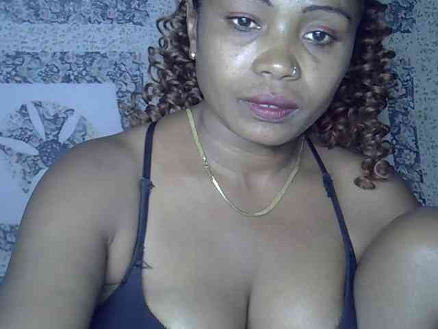 Sexywife1 webcam