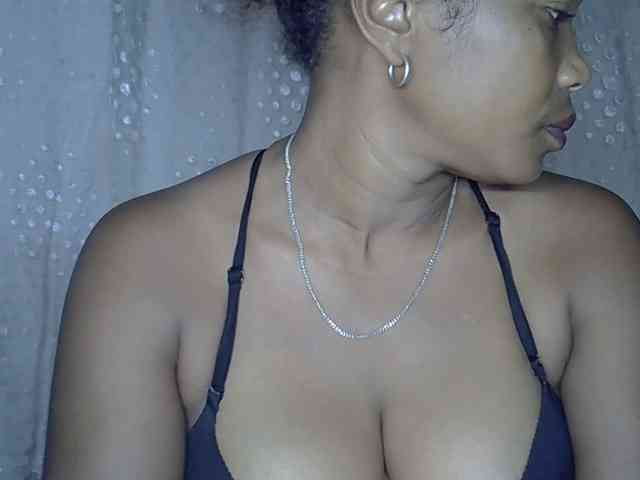 Sexywife1 webcam