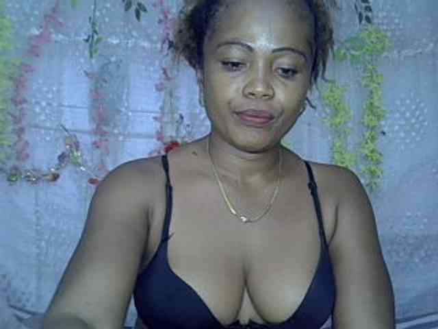 Sexywife1 webcam