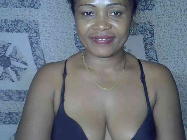 Sexywife1 webcam