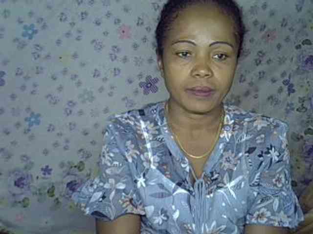 Modèle: Sexywife1