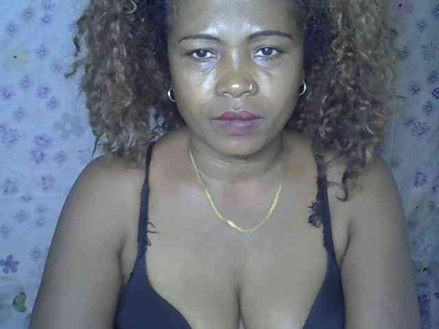 Sexywife1 webcam