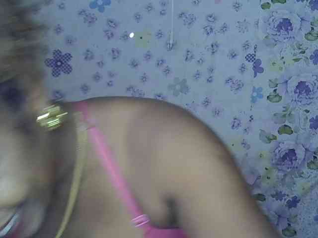 Sexywife1 webcam