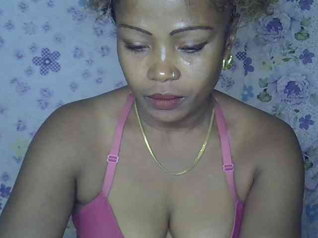 Sexywife1 webcam