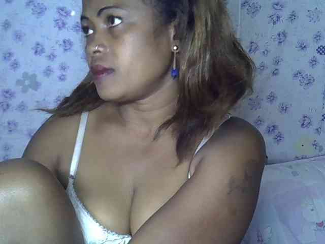 Sexywife1 webcam