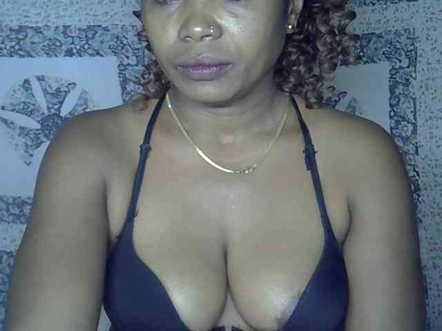 Sexywife1 webcam