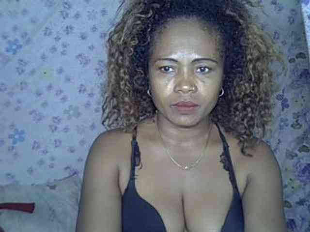 Sexywife1 webcam