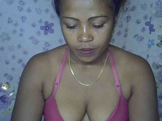 Sexywife1 webcam