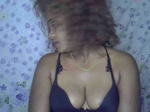 Sexywife1 webcam