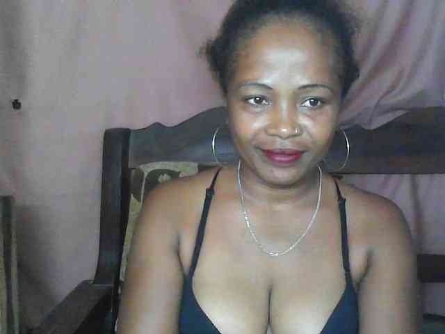 Sexywife1 webcam