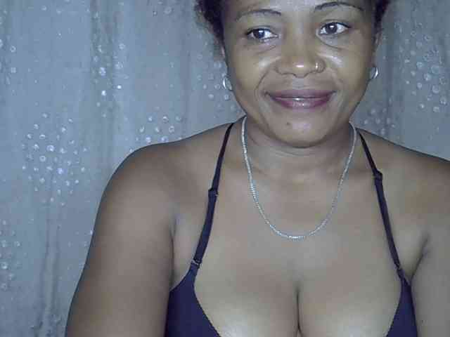 Sexywife1 webcam
