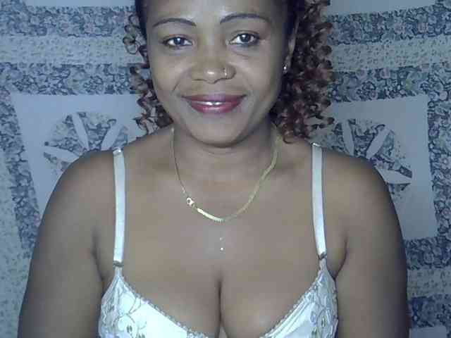 Sexywife1 webcam