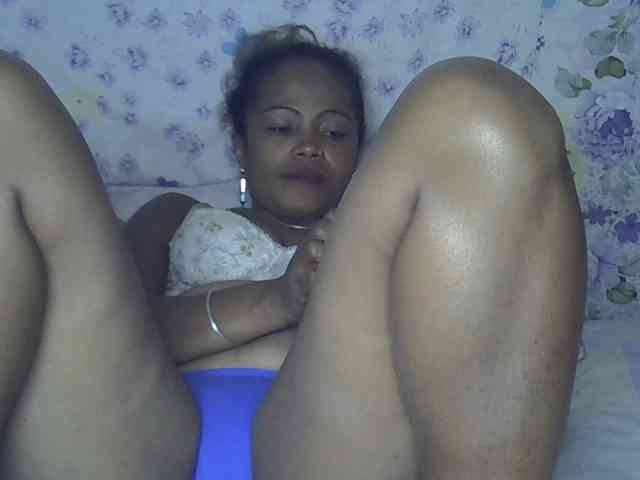 Sexywife1 webcam