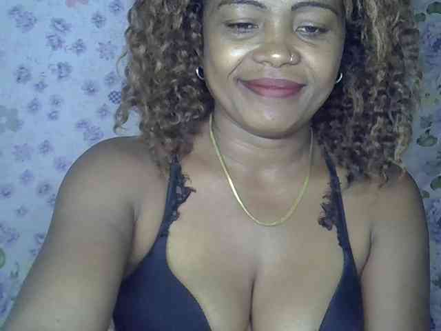 Sexywife1 webcam