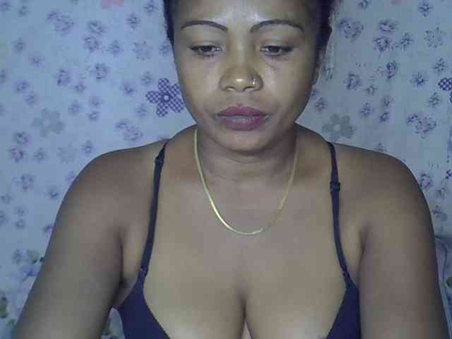Modèle: Sexywife1