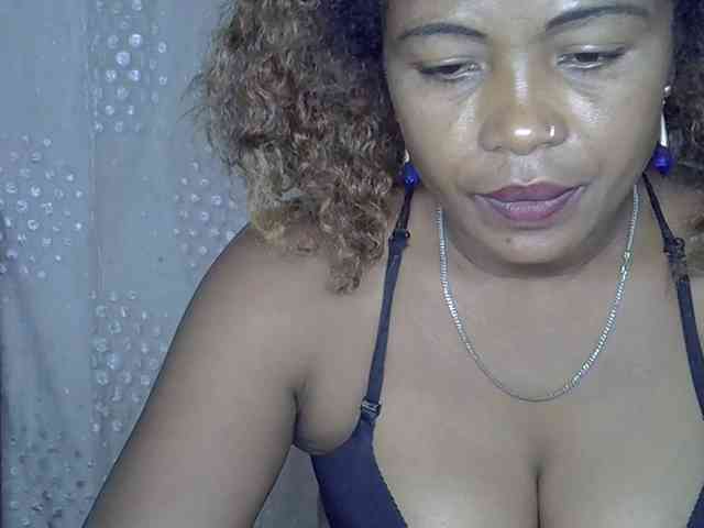 Sexywife1 webcam