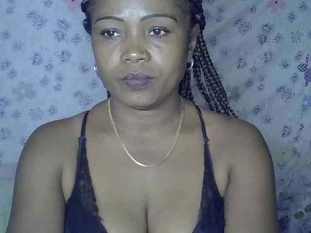 Sexywife1 webcam