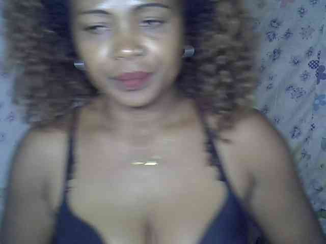 Sexywife1 webcam