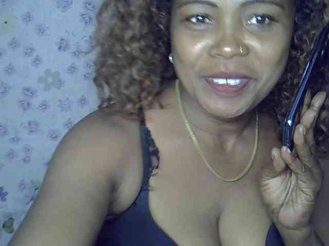Sexywife1 webcam