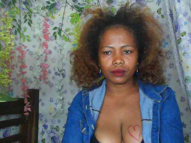 Sexywife1 webcam