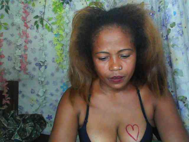 Sexywife1 webcam
