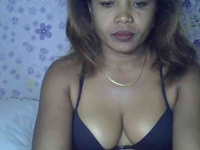 Sexywife1 webcam