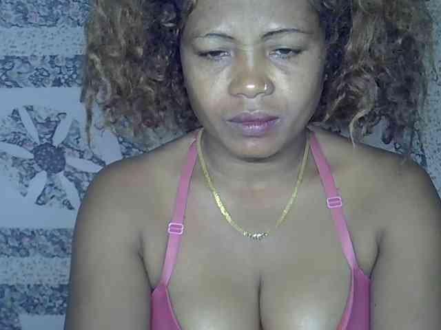 Sexywife1 webcam