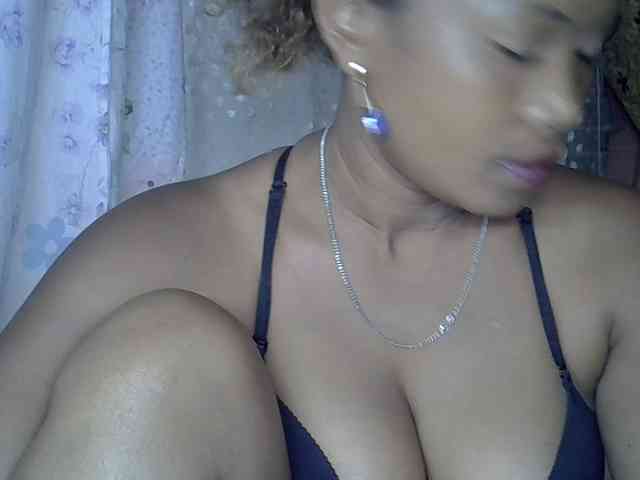 Sexywife1 webcam
