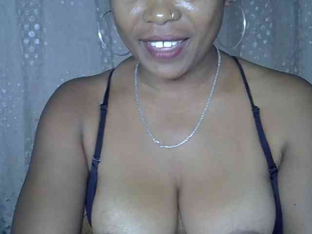 Sexywife1 webcam