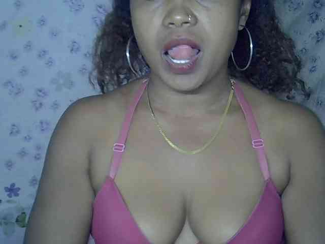 Sexywife1 webcam