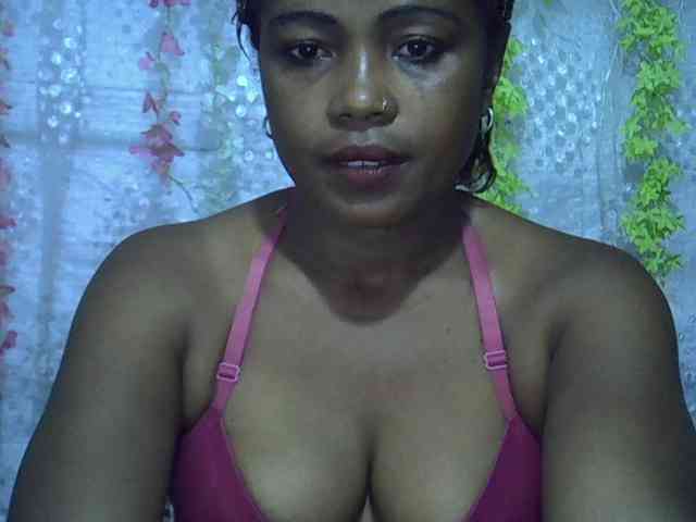 Sexywife1 webcam