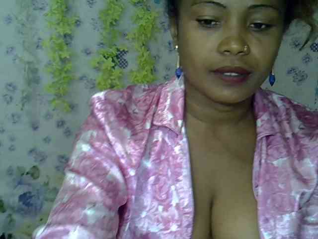 Sexywife1 webcam